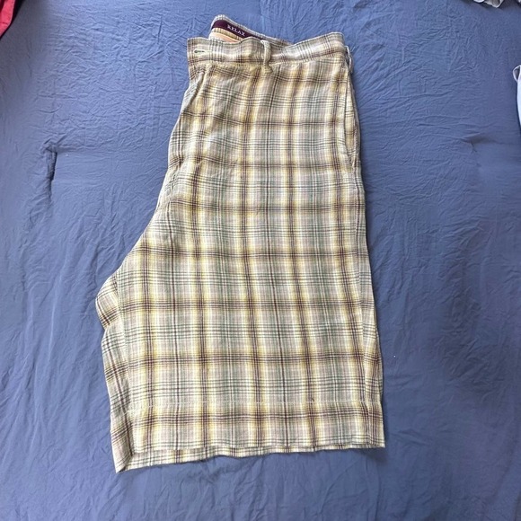 Vintage Tommy Bahama Gingham Pattern Tan/Green/Yellow Linen Bermuda Shorts-38 - Picture 3 of 10